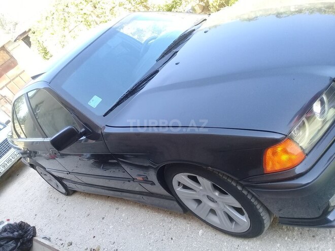 BMW 320 1994, 323,584 km - 2.0 л - Bakı