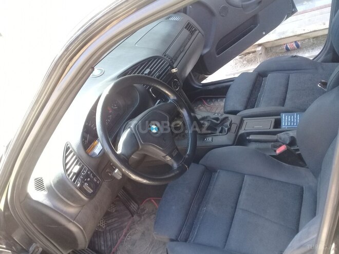 BMW 320 1994, 323,584 km - 2.0 л - Bakı
