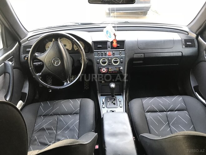 Mercedes C 240 1999, 270,000 km - 2.4 l - Bakı