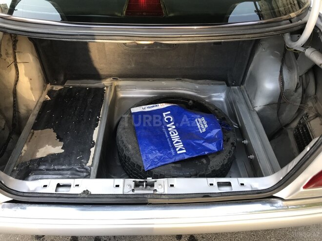 Mercedes E 220 1997, 344,000 km - 2.2 l - Bakı