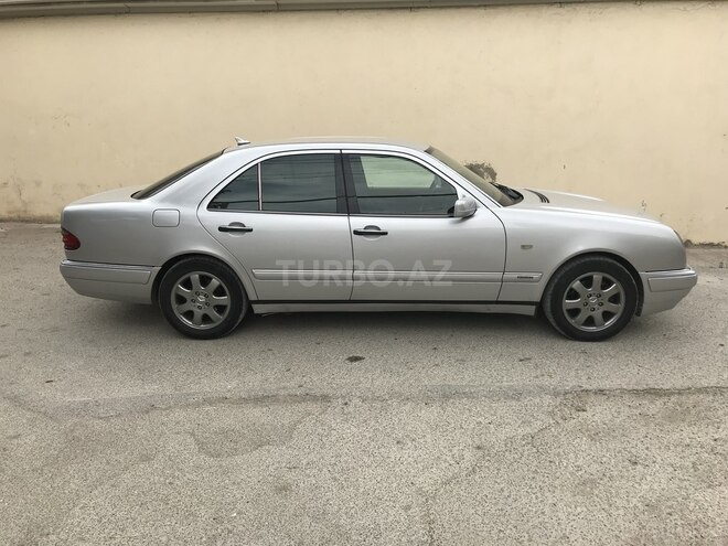 Mercedes E 220 1997, 344,000 km - 2.2 l - Bakı