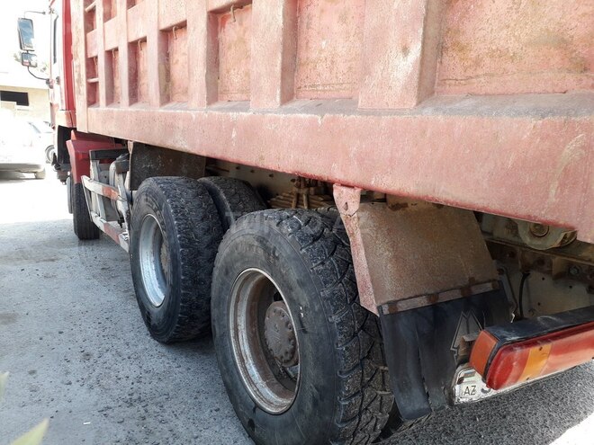 HOWO Sinotruk 2007, 250,000 km - 9.5 l - Bakı
