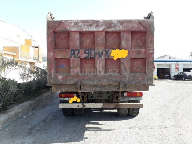 HOWO Sinotruk 2007, 250,000 km - 9.5 l - Bakı