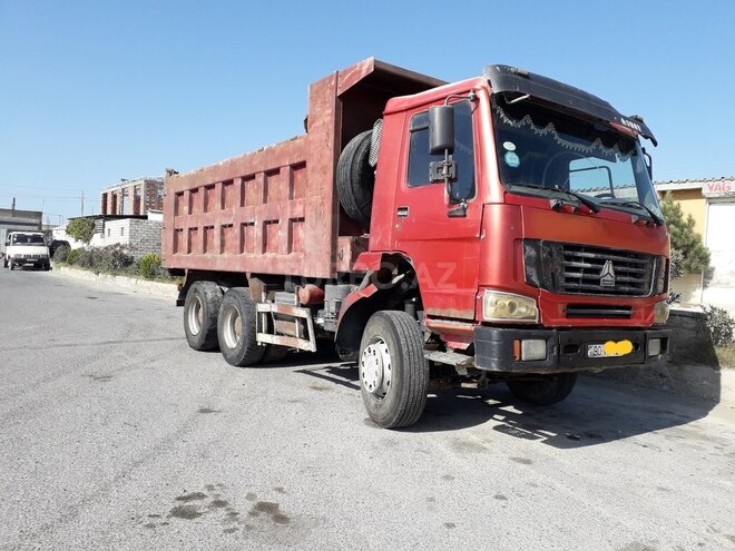 HOWO Sinotruk 2007, 250,000 km - 9.5 l - Bakı
