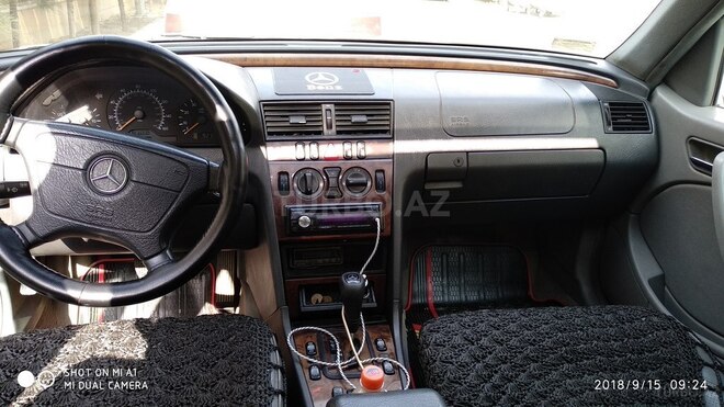 Mercedes C 230 1999, 176,000 km - 0.3 l - Bakı