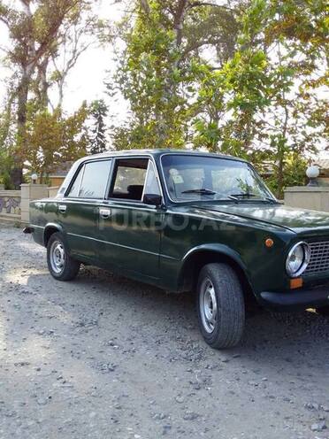 LADA (VAZ) 21011 1977, 212,211 km - 1.5 л - Salyan