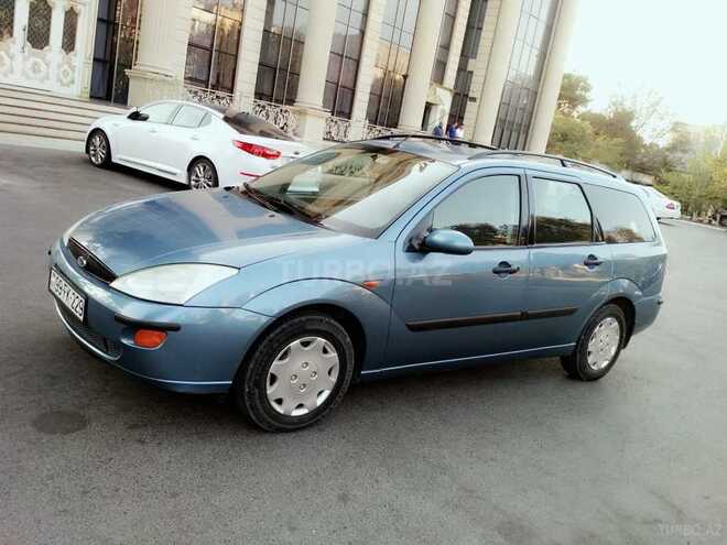 Ford Focus 2000, 299,800 km - 1.6 l - Bakı