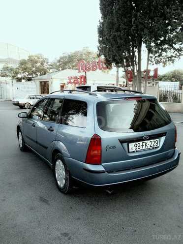 Ford Focus 2000, 299,800 km - 1.6 l - Bakı