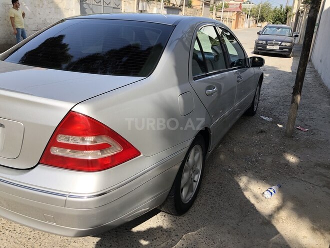 Mercedes C 240 2002, 278,460 km - 2.4 l - Bakı