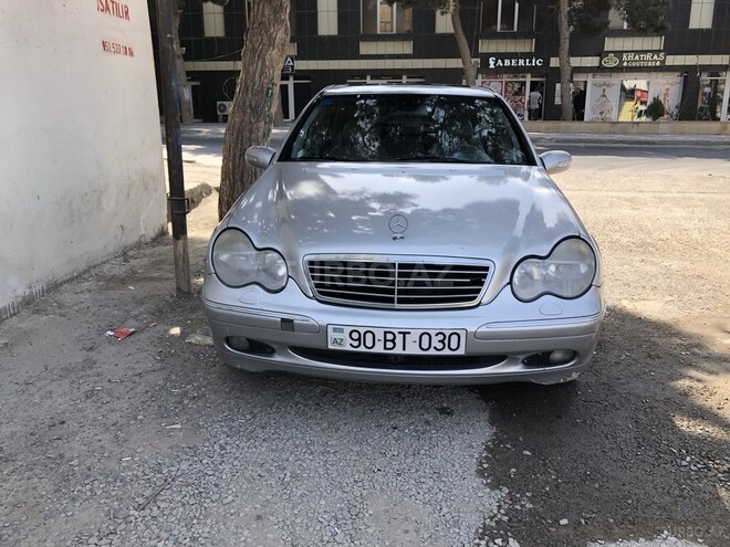 Mercedes C 240 2002, 278,460 km - 2.4 l - Bakı