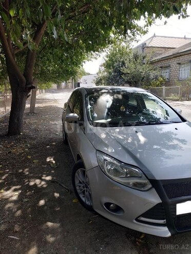 Ford Focus 2013, 90,000 km - 1.6 л - Gəncə