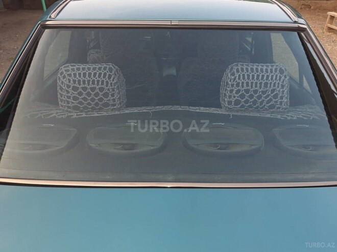 Mercedes 190 1990, 250,000 km - 2.0 l - Yevlax