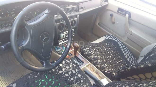 Mercedes 190 1989, 242,000 km - 2.0 l - Bakı