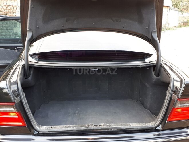 Mercedes E 240 2000, 228,500 km - 2.6 l - Liman