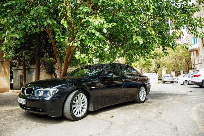 BMW 745 2004, 271,013 km - 4.4 l - Bakı