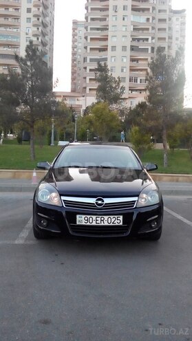 Opel Astra 2007, 245,000 km - 1.8 л - Bakı