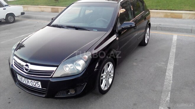 Opel Astra 2007, 245,000 km - 1.8 л - Bakı