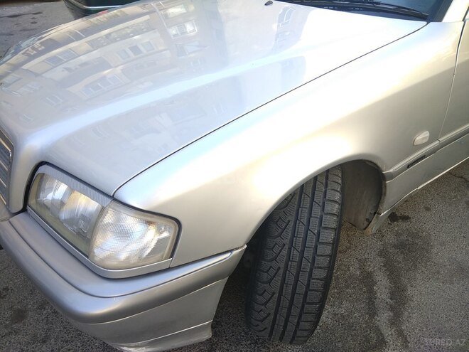 Mercedes C 200 1998, 439,000 km - 2.0 l - Bakı