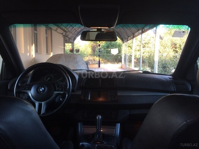 BMW X5 2001, 215,000 km - 4.4 l - Ağcabədi