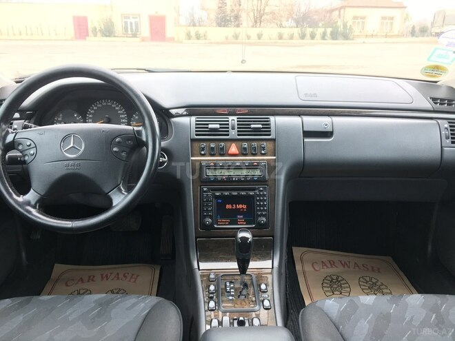 Mercedes E 240 2000, 240,000 km - 2.6 l - Bakı