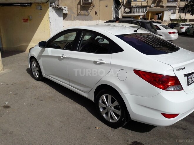 Hyundai Accent 2011, 135,500 km - 1.6 l - Bakı