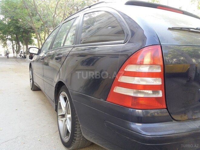 Mercedes C 220 2007, 398,999 km - 2.2 л - Bakı