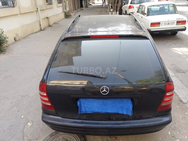 Mercedes C 220 2007, 398,999 km - 2.2 л - Bakı