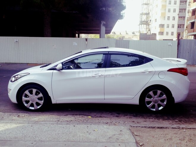 Hyundai Elantra 2013, 122,000 km - 1.6 l - Bakı