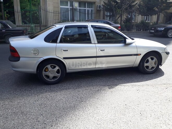 Opel Vectra 1996, 254,000 km - 1.8 l - Bakı