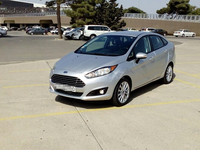 Ford Fiesta 2014, 54,000 km - 1.6 l - Bakı