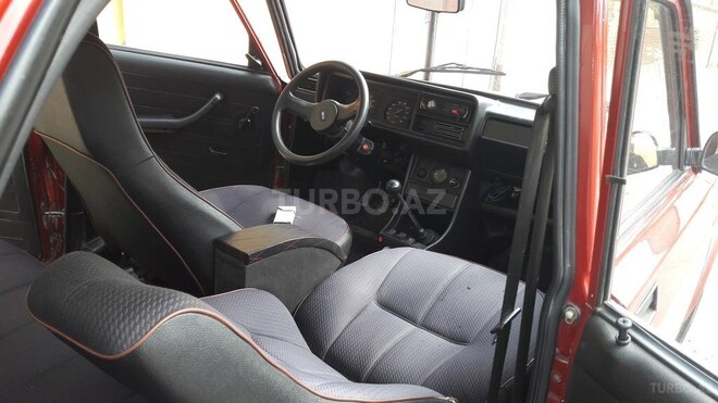LADA (VAZ) 2107 2005, 190,000 km - 1.6 l - Quba