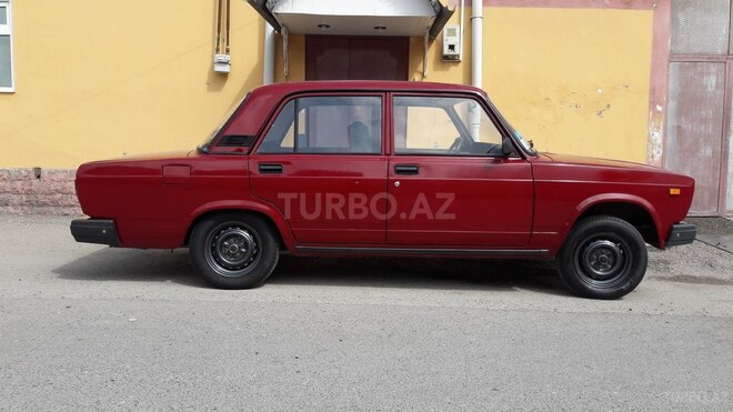 LADA (VAZ) 2107 2005, 190,000 km - 1.6 l - Quba