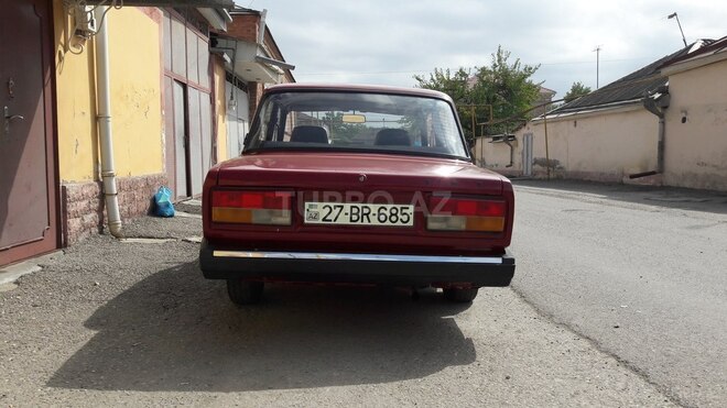 LADA (VAZ) 2107 2005, 190,000 km - 1.6 l - Quba