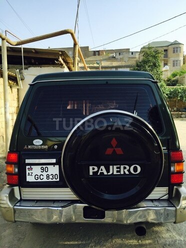 Mitsubishi Pajero 1996, 267,500 km - 2.8 l - Bakı