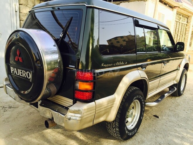 Mitsubishi Pajero 1996, 267,500 km - 2.8 l - Bakı