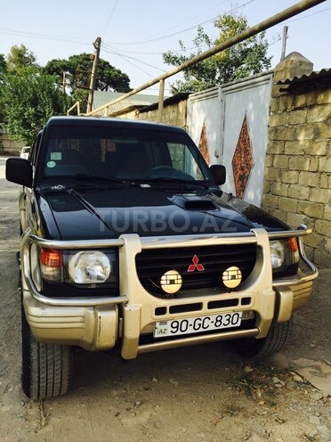 Mitsubishi Pajero 1996, 267,500 km - 2.8 l - Bakı
