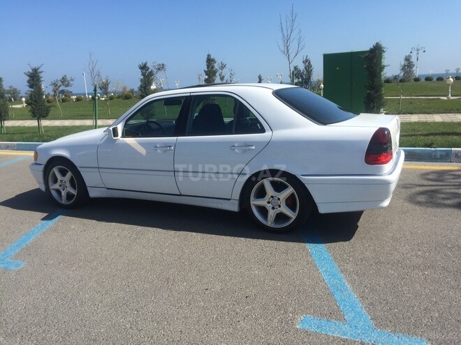 Mercedes C 230 1998, 345,000 km - 2.3 l - Xırdalan