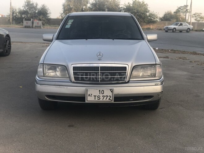 Mercedes C 220 1995, 420,000 km - 2.2 л - Bakı