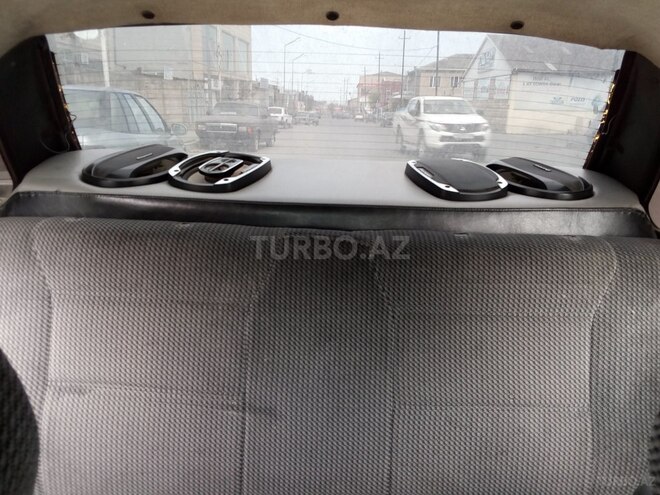 LADA (VAZ) 2109 2004, 130,000 km - 1.6 l - Quba