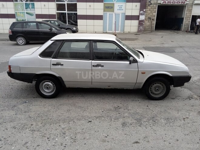 LADA (VAZ) 2109 2004, 130,000 km - 1.6 l - Quba