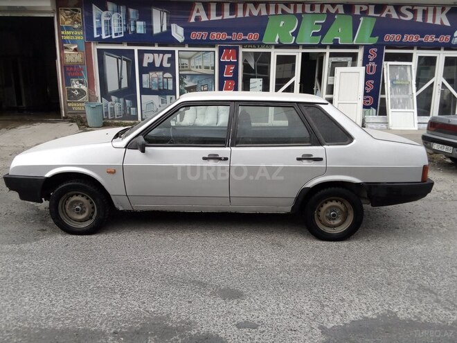 LADA (VAZ) 2109 2004, 130,000 km - 1.6 l - Quba