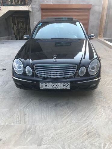 Mercedes E 220 2003, 223,280 km - 2.2 l - Bakı
