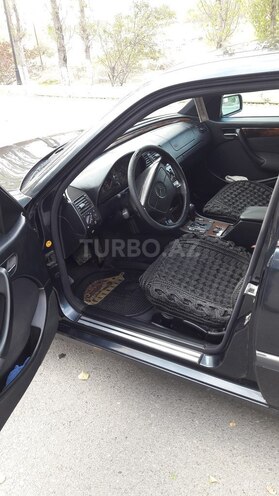 Mercedes C 180 1998, 337,000 km - 1.8 л - Quba