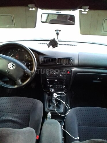 Volkswagen Passat 1998, 310,800 km - 1.8 л - Bakı