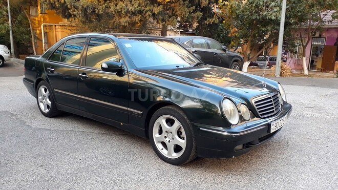 Mercedes E 280 2000, 300,000 km - 2.8 l - Bakı