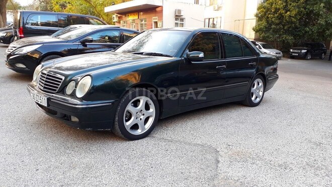 Mercedes E 280 2000, 300,000 km - 2.8 l - Bakı