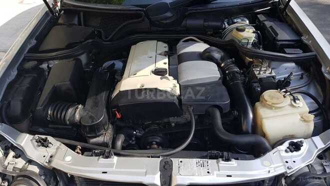 Mercedes E 200 2000, 248,000 km - 2.0 l - Bakı
