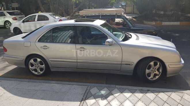 Mercedes E 200 2000, 248,000 km - 2.0 l - Bakı