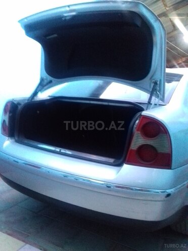 Volkswagen Passat 2004, 188,000 km - 1.8 л - Bakı