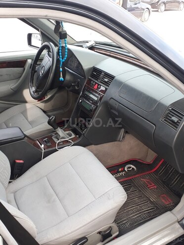 Mercedes C 200 1997, 320,000 km - 0.2 l - Xaçmaz